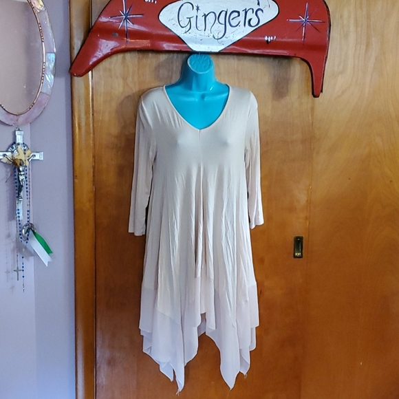 baluoke Tops - Baluoke tunic